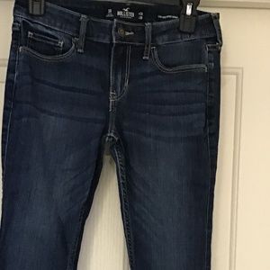 Hollister  -Low - Rise Super Skinny Jeans - Size 3Regular